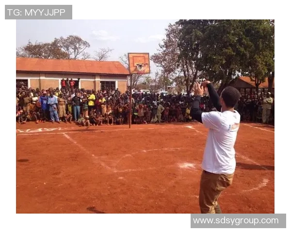 库里现身慈善活动:为残障儿童捐赠十万善款,传递温暖与希望